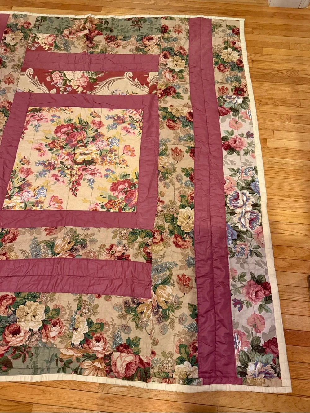 Handmade RL Style Floral Tapestry Patchwork Quilt Mauve Cream Green